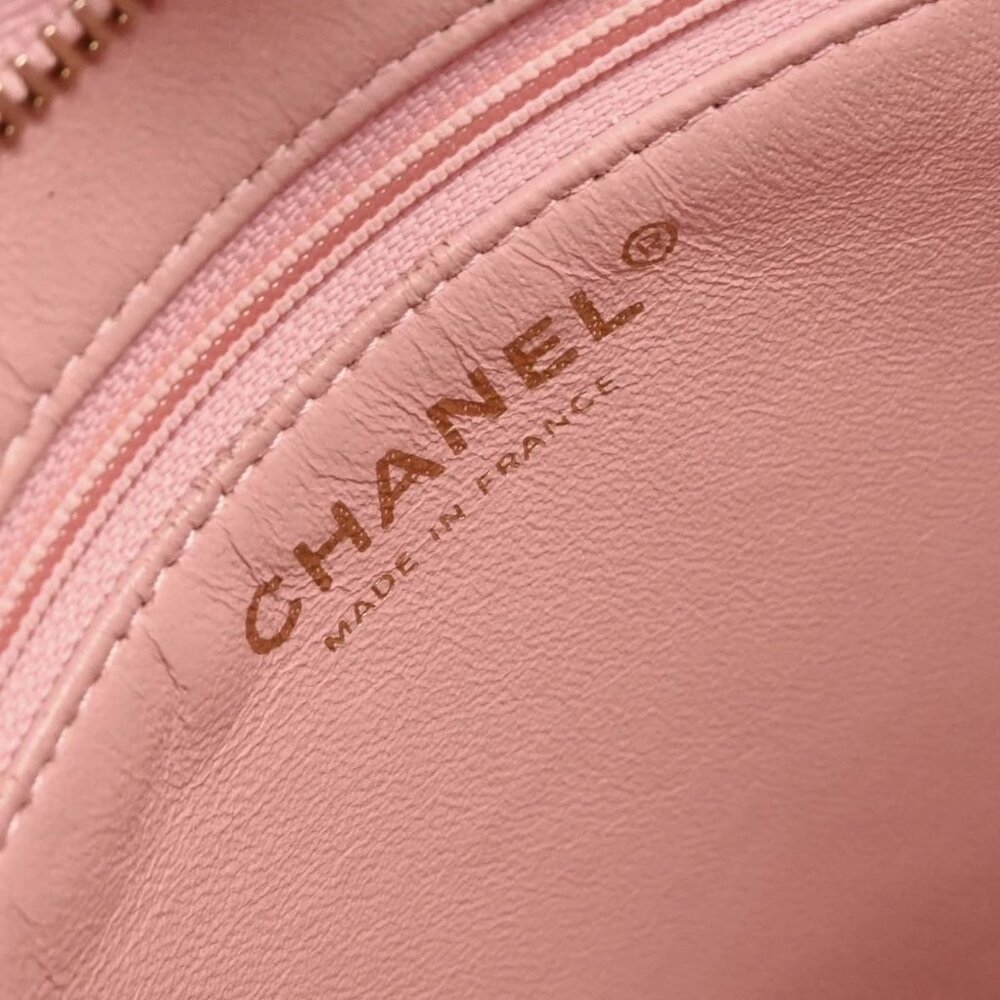 Chanel Pink Calfskin Medallion Tote Handbag - Picture 7 of 10